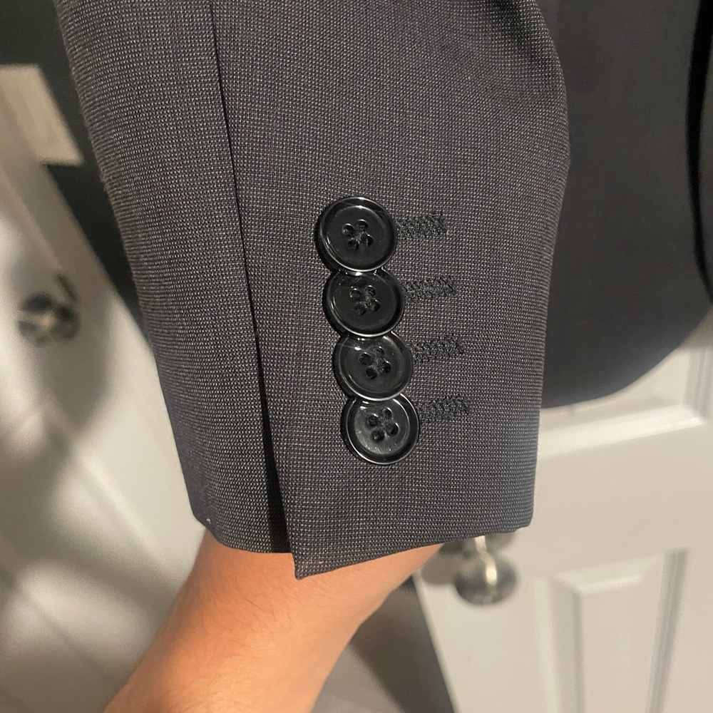 Express (men) gray men’s suit and pants